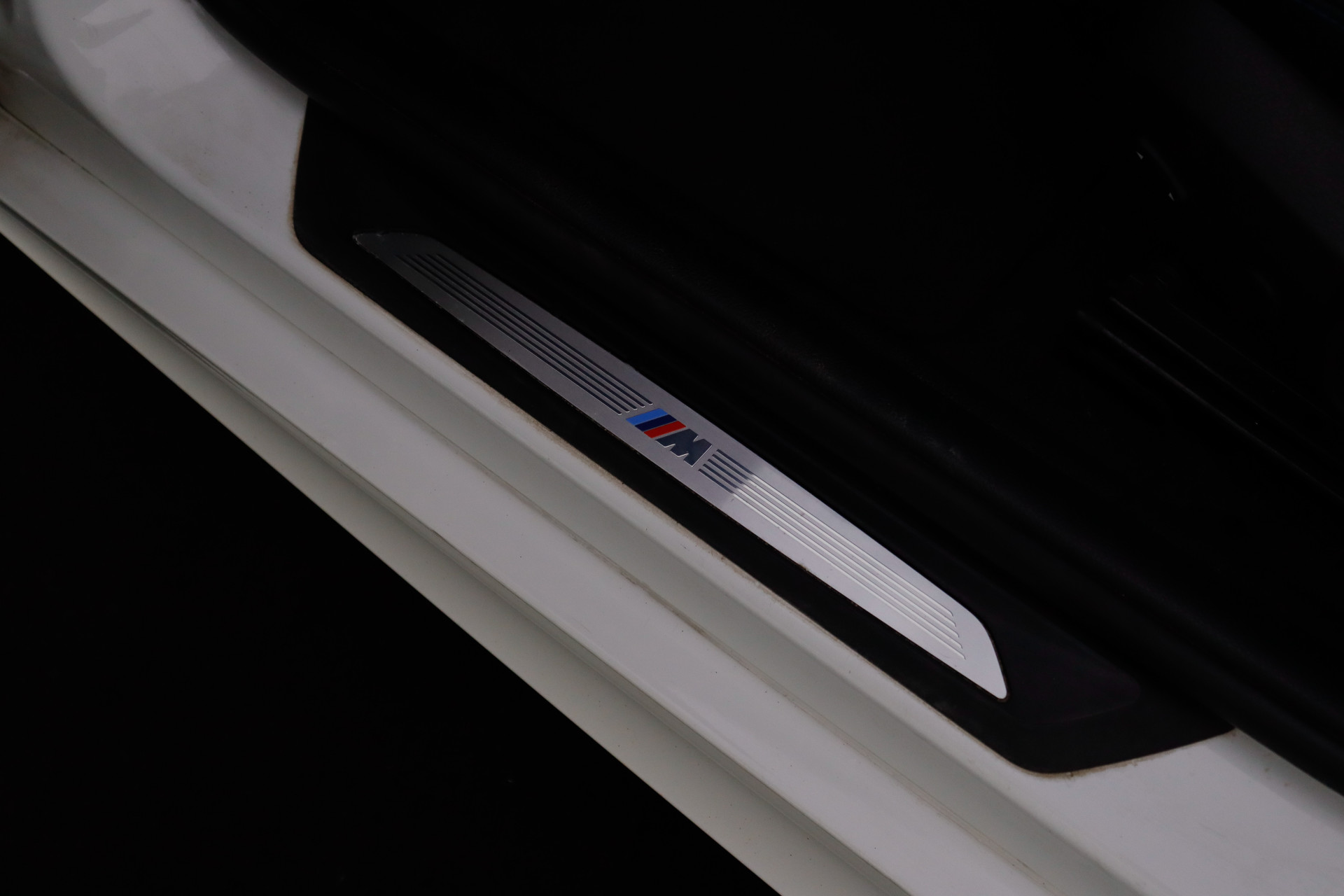 45156317-24.jpg
