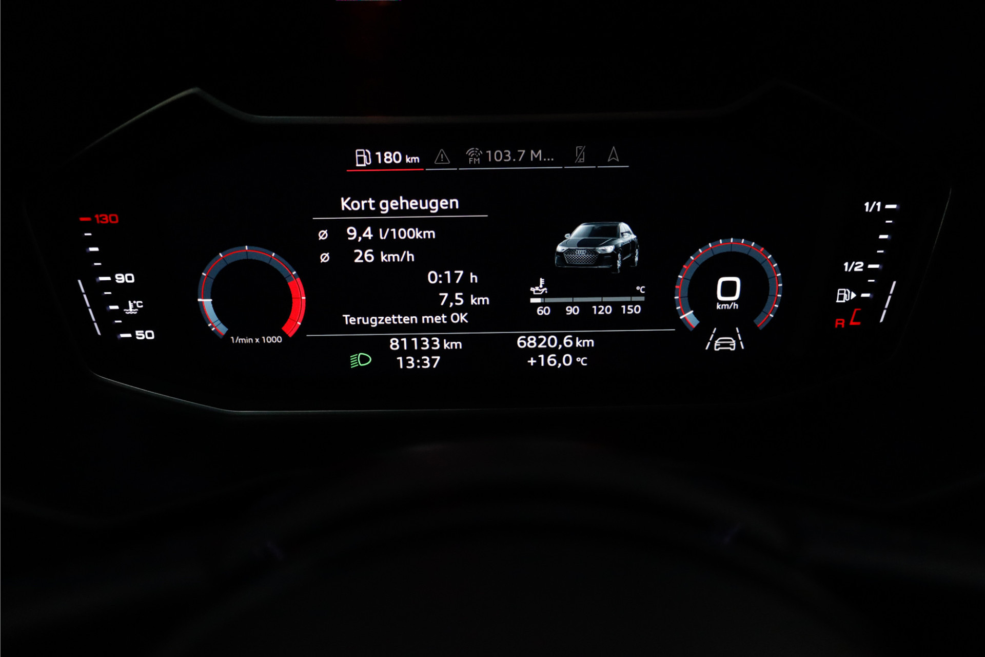 45242938-14.jpg