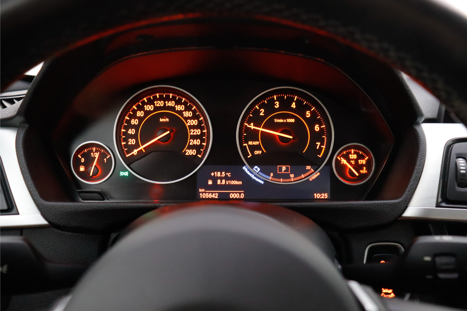 45916964-14.jpg