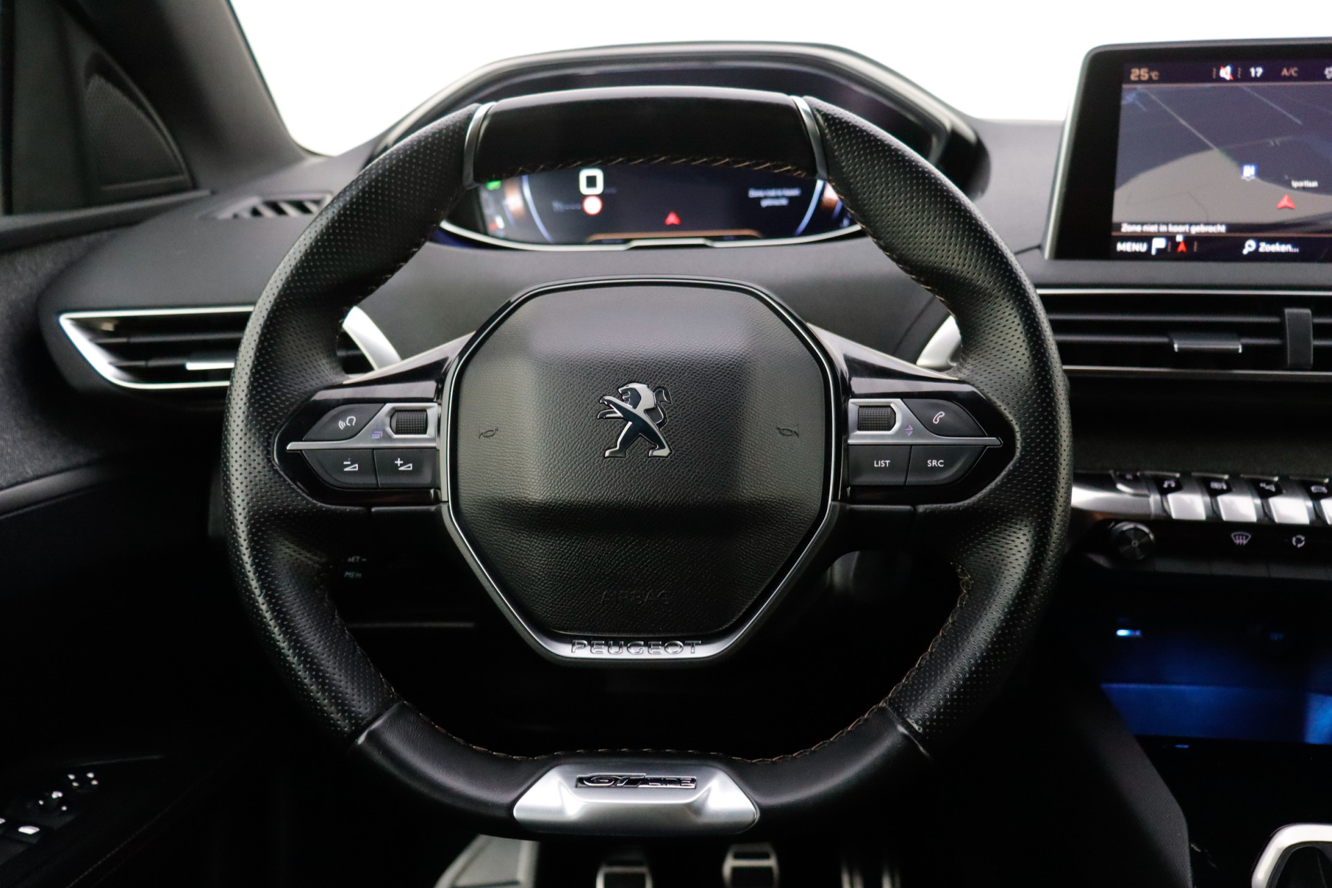 45990210-17.jpg