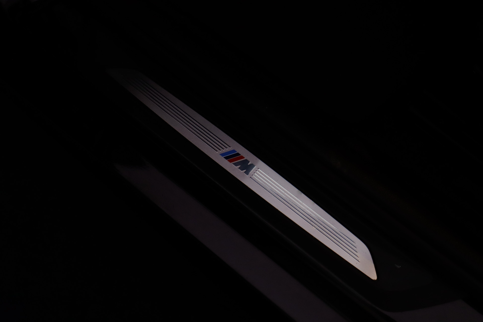 46230103-24.jpg
