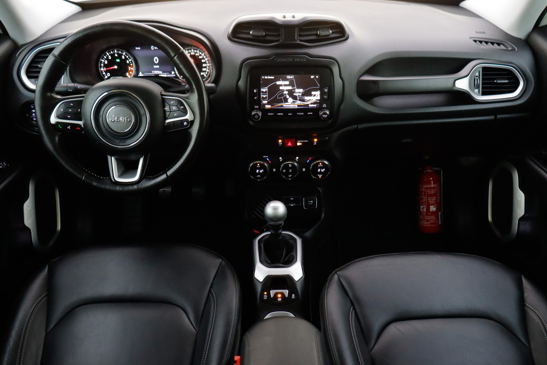 47055430-15.jpg