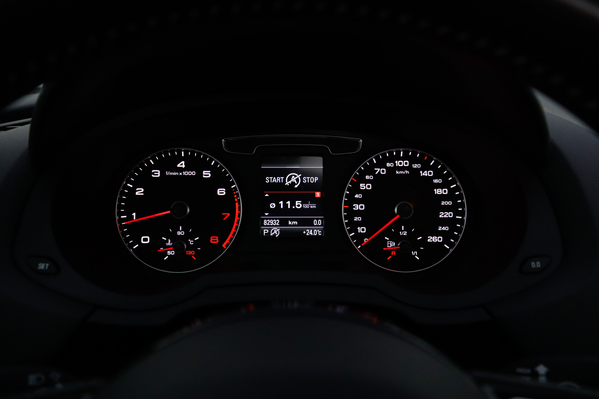47158763-14.jpg