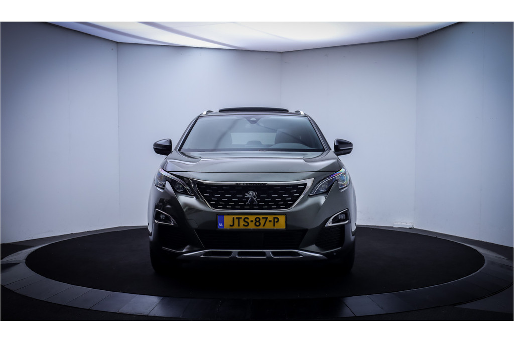 50079124-1.jpg