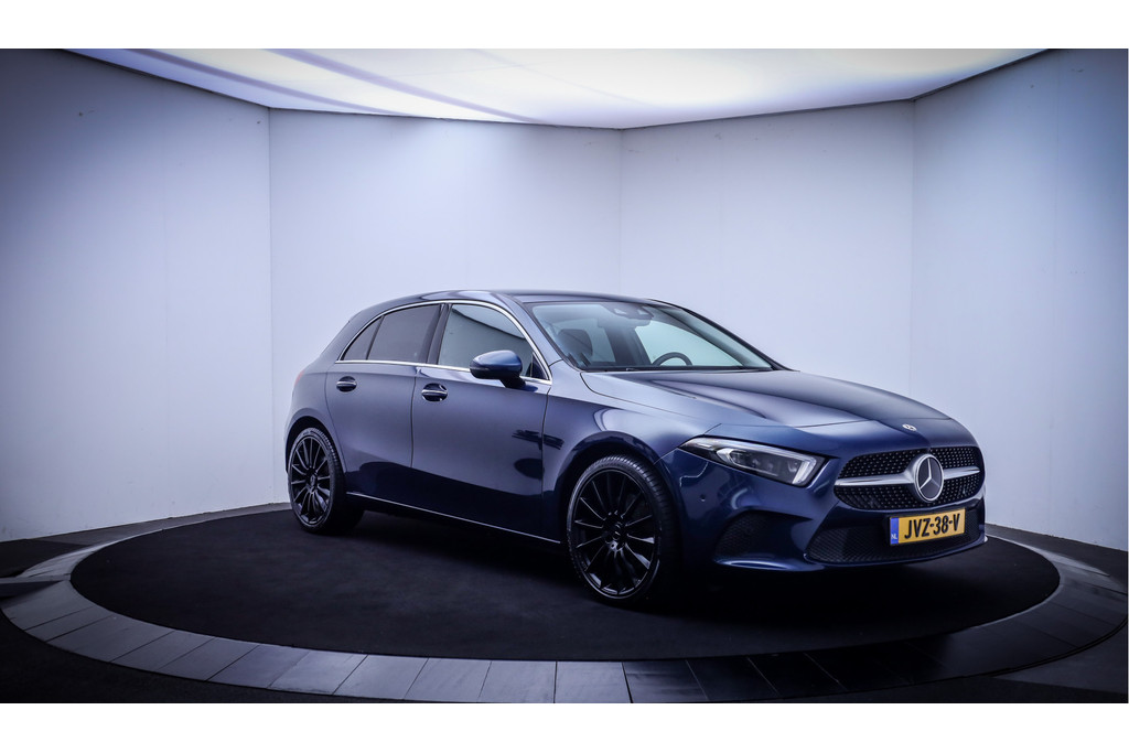 50766002-2.jpg