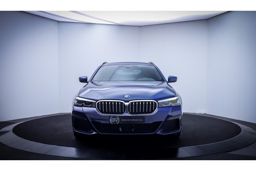 51334931-1.jpg