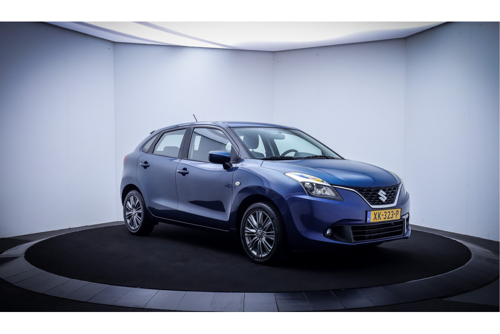 52015949-2.jpg