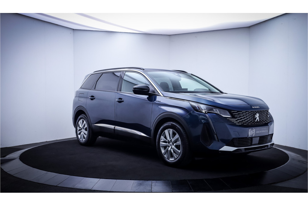 52745723-2.jpg