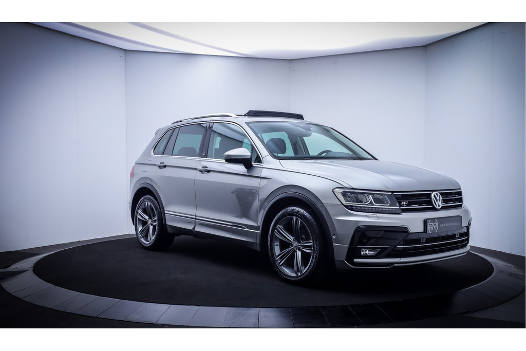 53015856-2.jpg