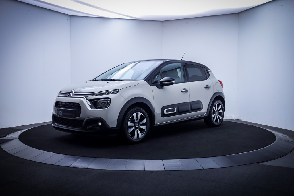 53085282-0.jpg