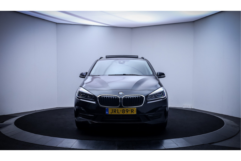 56624738-1.jpg