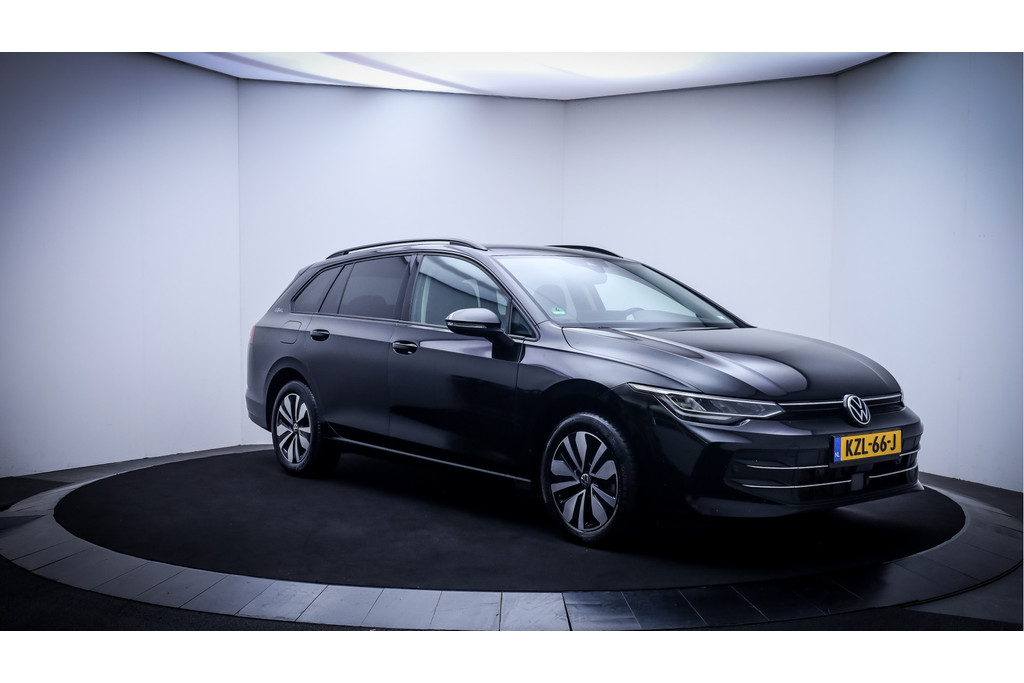 56757394-2.jpg
